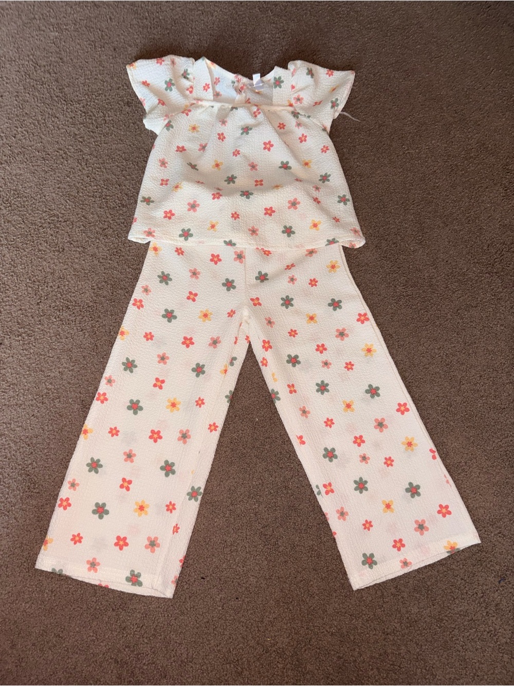 Nannette Cream Floral Girls' Two-Piece Pajama Set with Coral and Sage Flowers